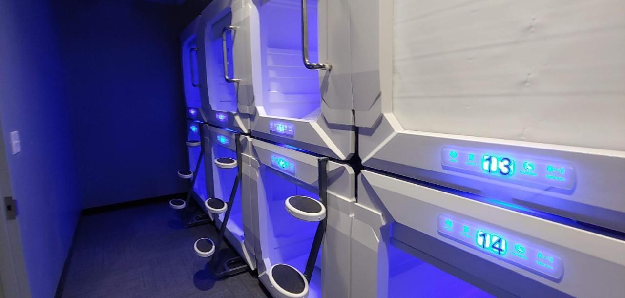 U Street Capsule Hostel واشنطن المظهر الخارجي الصورة
