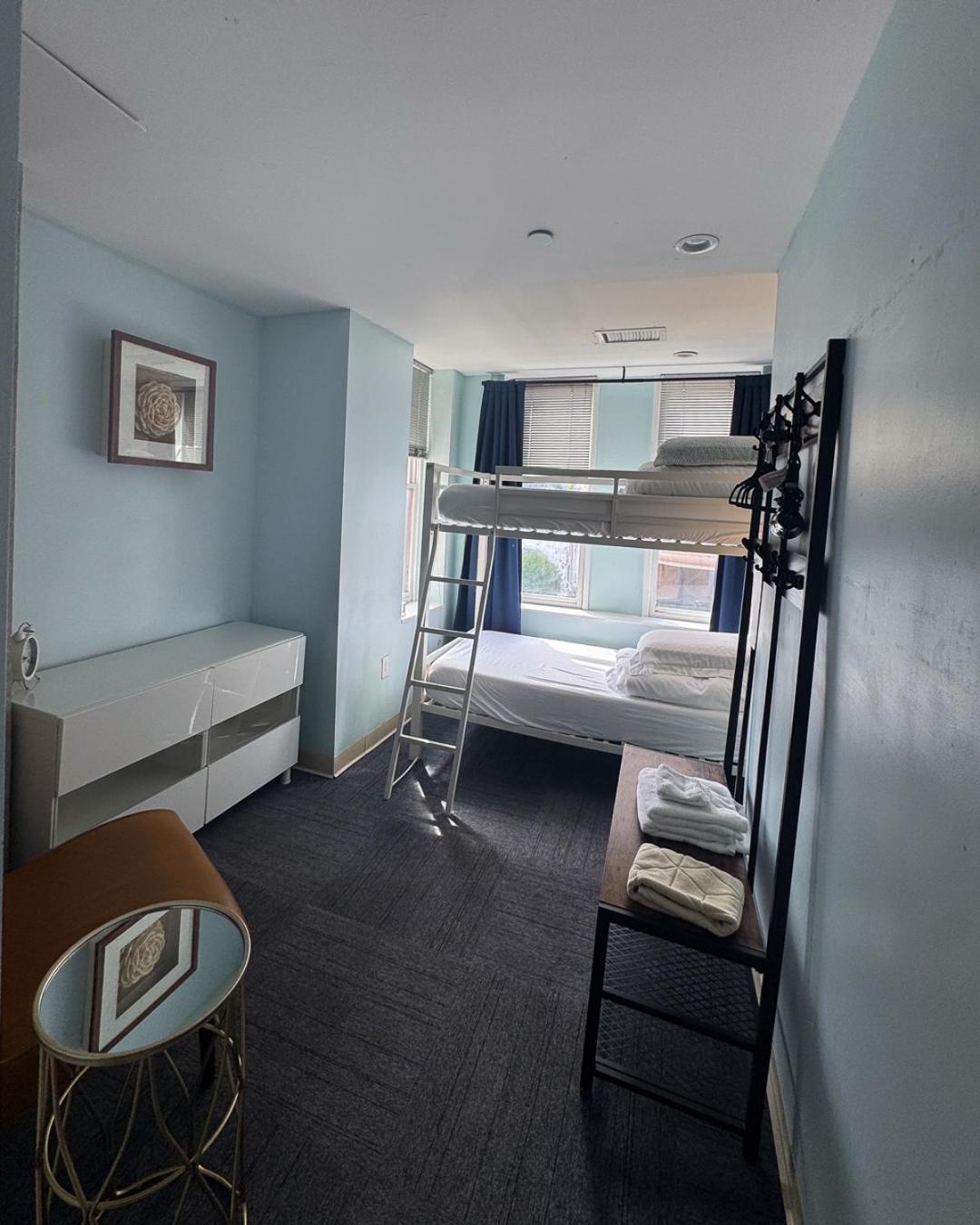 U Street Capsule Hostel واشنطن المظهر الخارجي الصورة