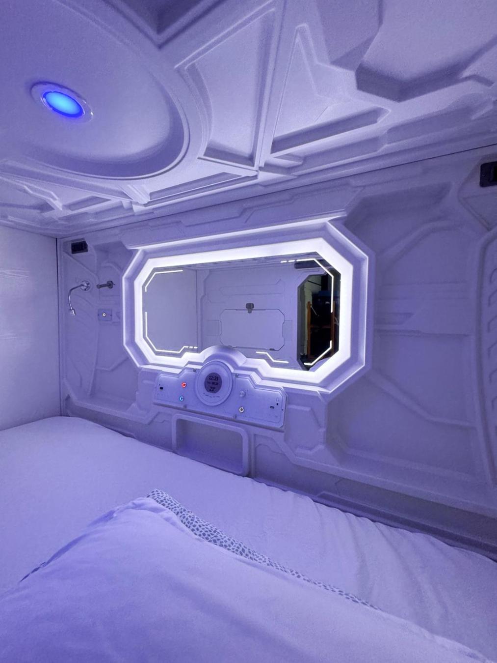 U Street Capsule Hostel واشنطن المظهر الخارجي الصورة