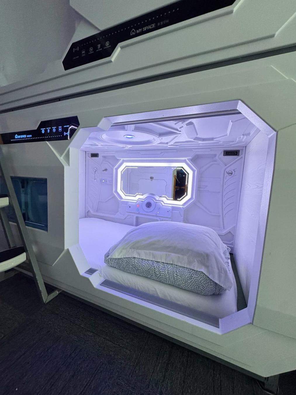 U Street Capsule Hostel واشنطن المظهر الخارجي الصورة