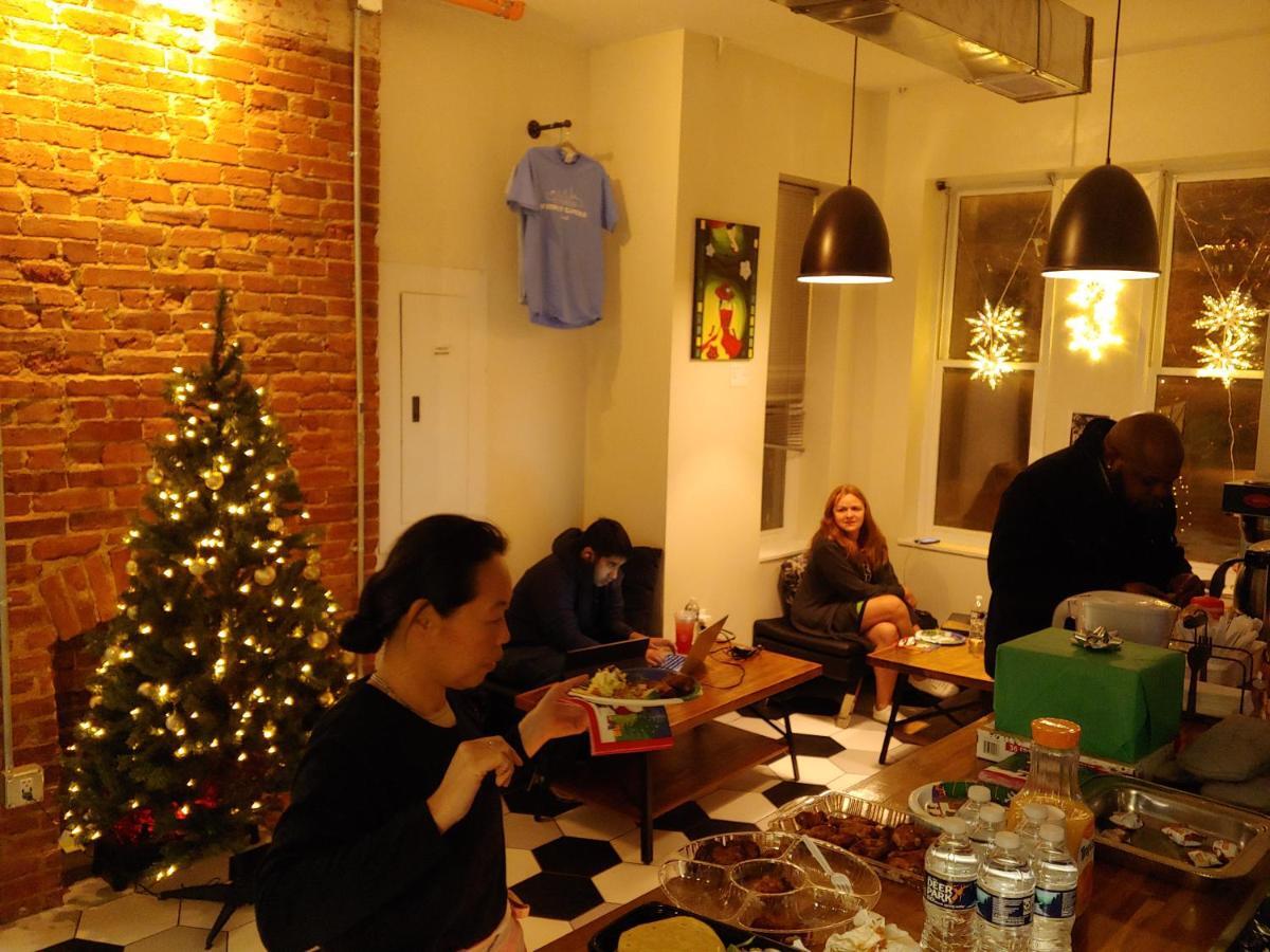 U Street Capsule Hostel واشنطن المظهر الخارجي الصورة